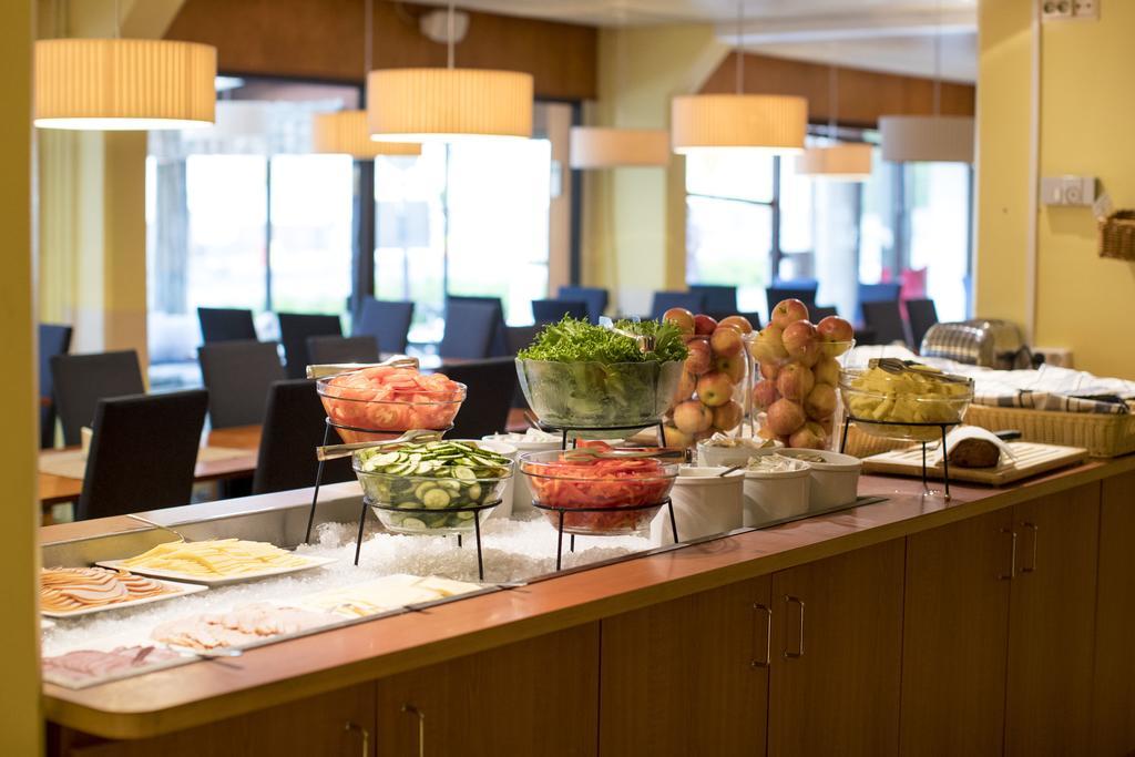 Hotel Savoy Mariehamn Buitenkant foto
